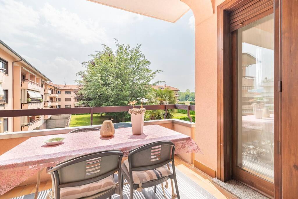 Fiorenza House Luisago Exterior photo